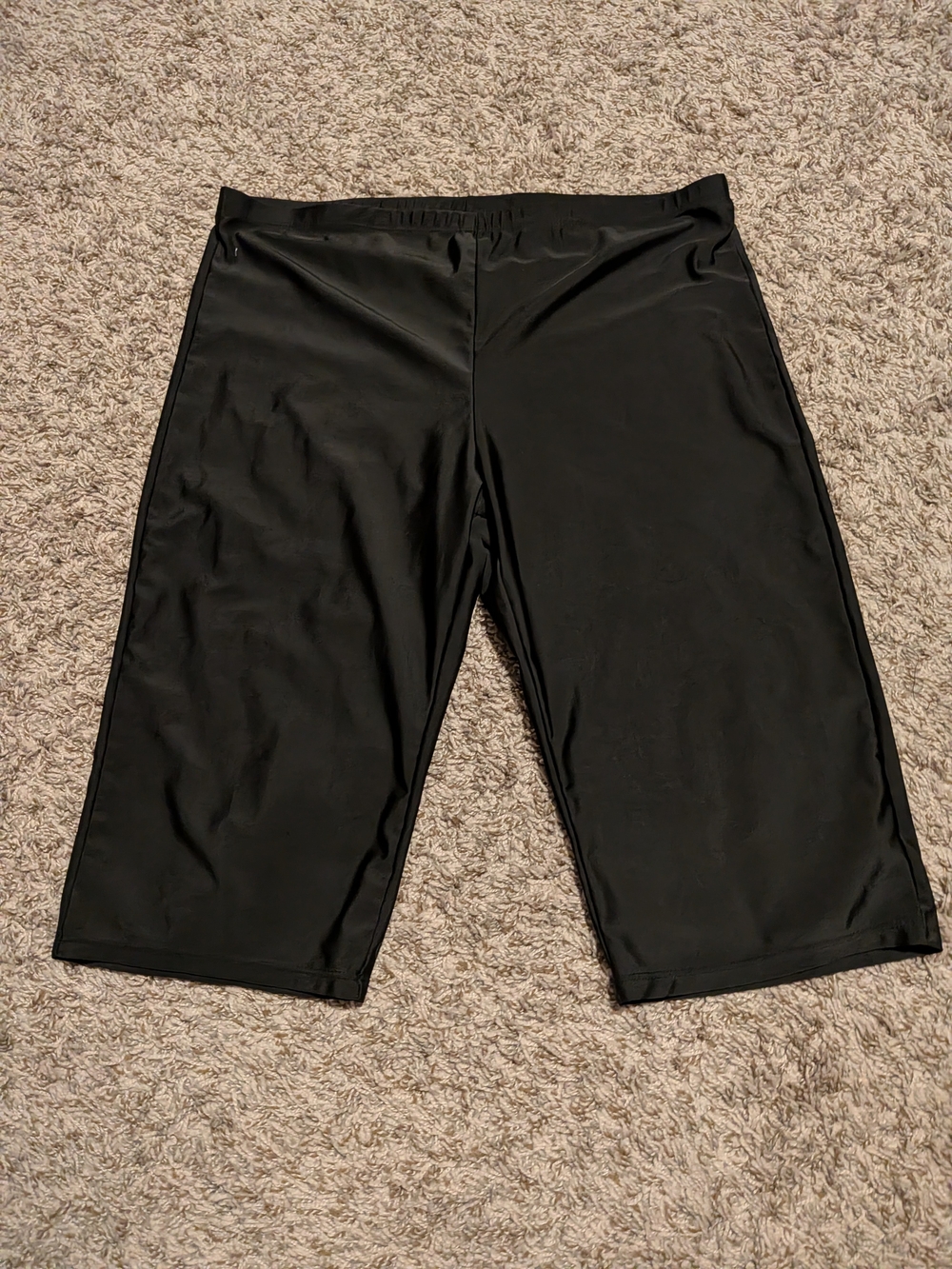 4x Knee-Length Athletic Shorts
